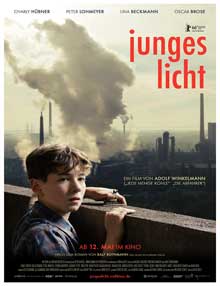 Ver Junges Licht (2016)